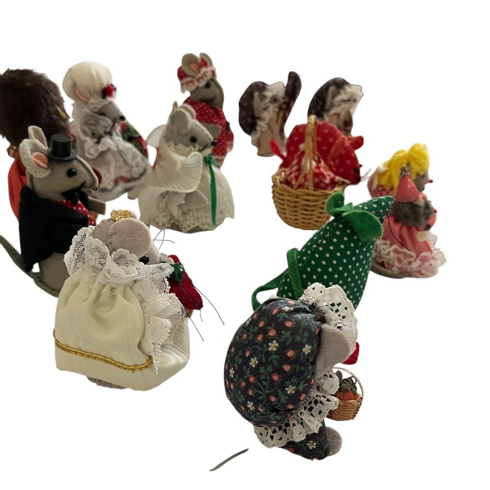 14 Vintage Mice Felt Real Mouse Figurines Mix Style Holiday Patriotic Misc Decor - Picture 13 of 17